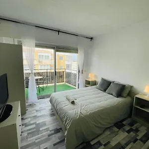 Confortable Estudio Con Terraza, Vistas A La Montaña, Mar Y Mas Torremolinos